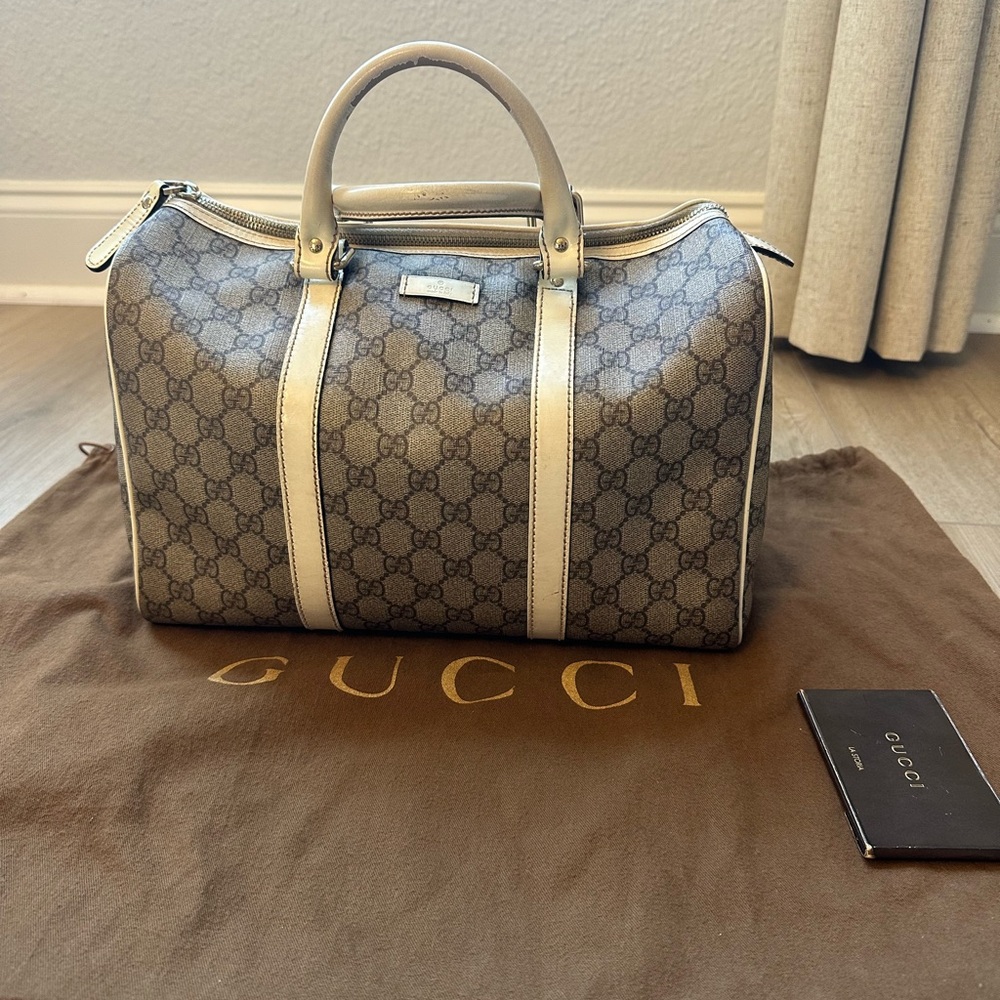 Gucci Gray and Cream Men's Bag